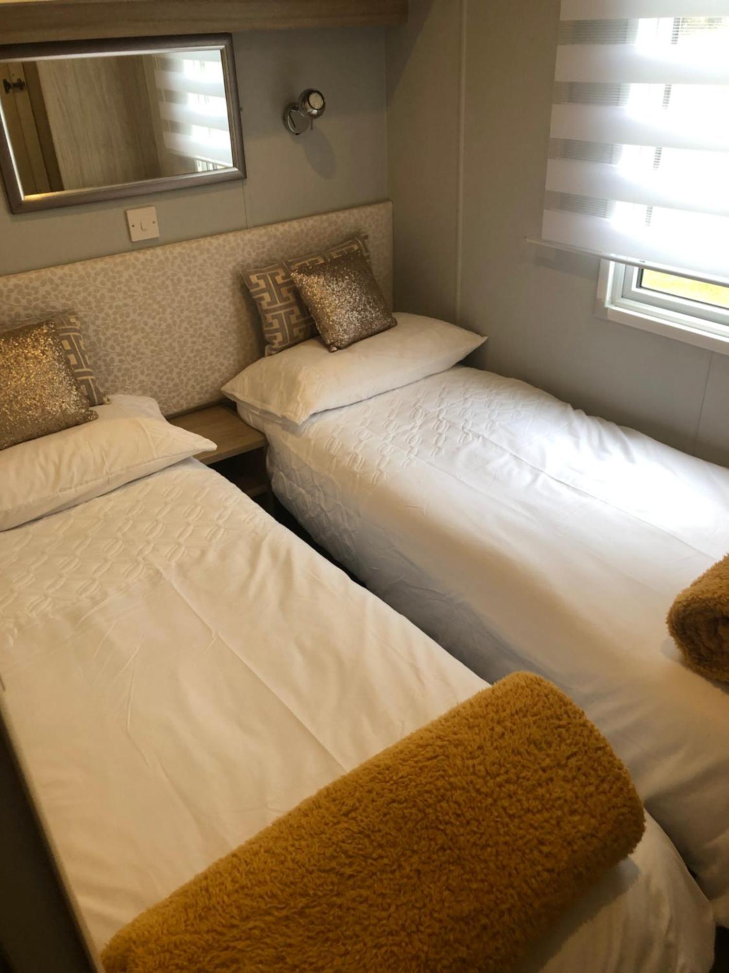 Seabreeze, Utopia, Walking Distance To Beach, 5 Star Shorefield Country Park, Milford On Sea, Shorefield Road, So41 0Lh, United Kingdom Exteriör bild
